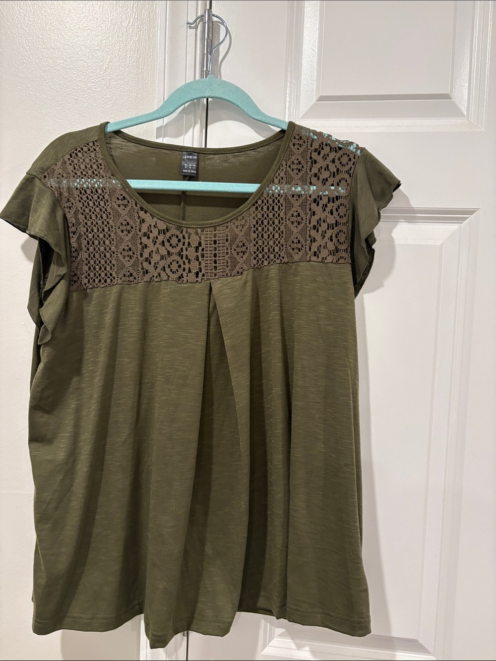 SHEIN Olive Green Short Sleeve Top with Lace Yoke